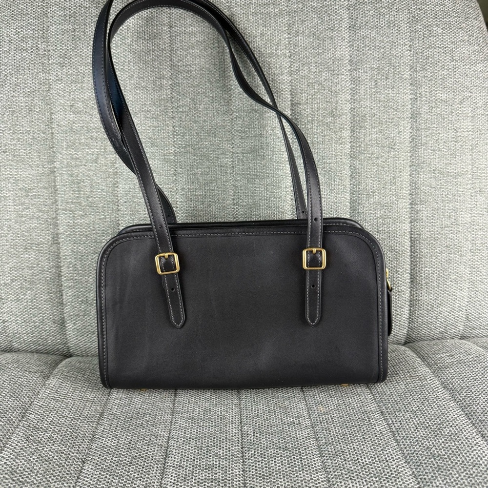Coach Swing Zip Black Leather